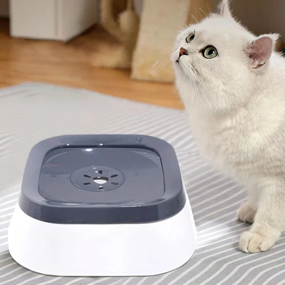 Outdoor Pet Water Bowl — Splash Proof & Spill Proof Car-Mounted Water Dispenser for Dogs & Cats